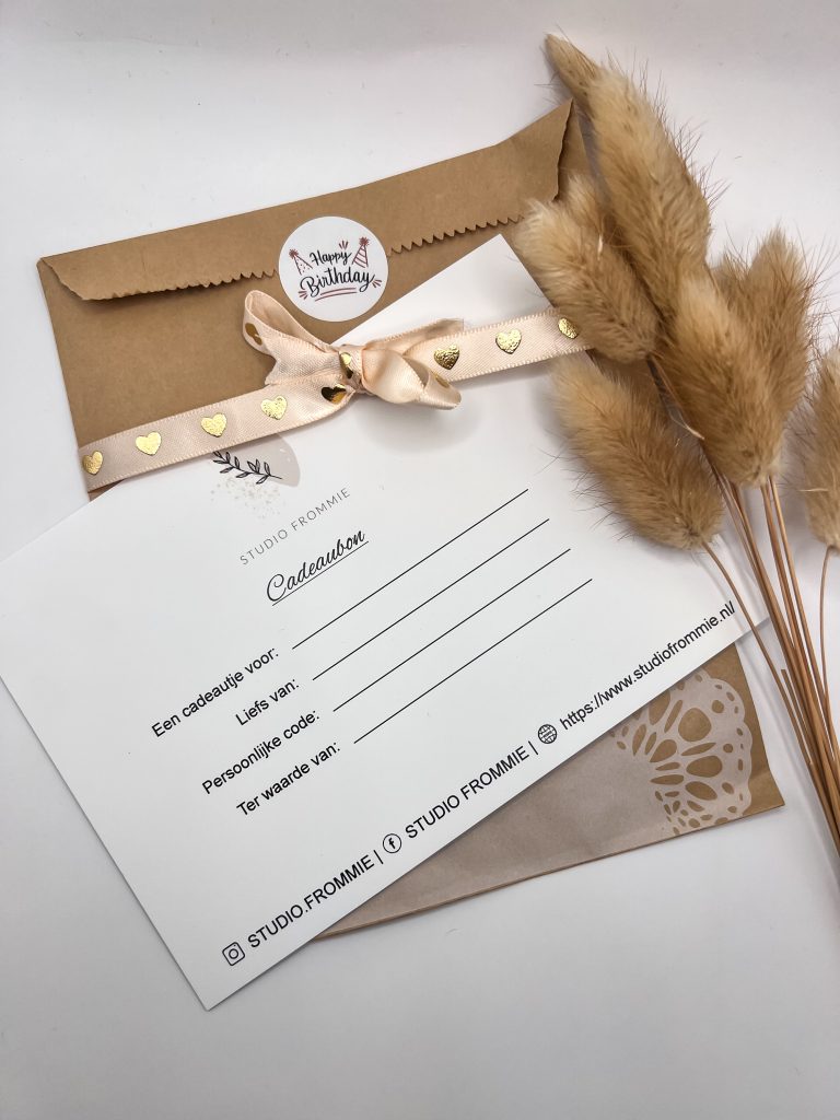 Cadeaubon Studio Frommie. Verjaardag, zo maar, communie, geboorte, baby shower of kraamvisite