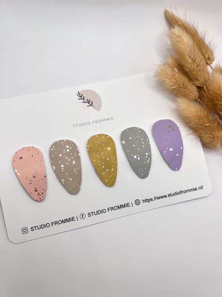 Setje antislip haarspeldjes. Voor baby's en meisjes met dun of fijn haar.