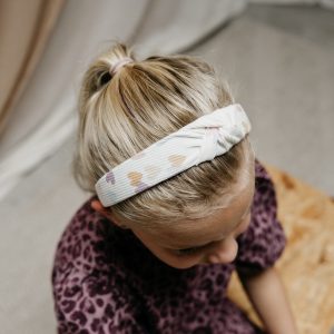 knoop haarband hartjes