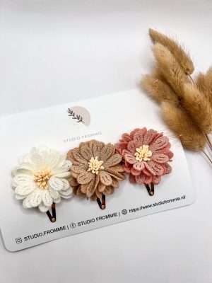 Haarspeldje Benthe. Klikklak of alligator. Zilver of goud. Bloemen