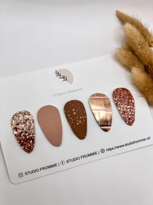 Setje antislip speldjes Lora. Voor baby's en meisjes met dun en fijn haar