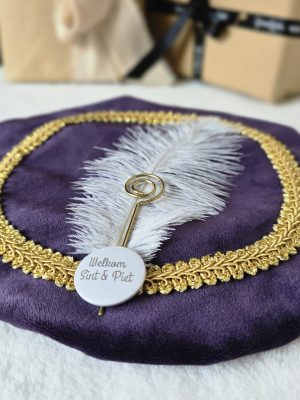 Pietenmuts deluxe paarse velvet